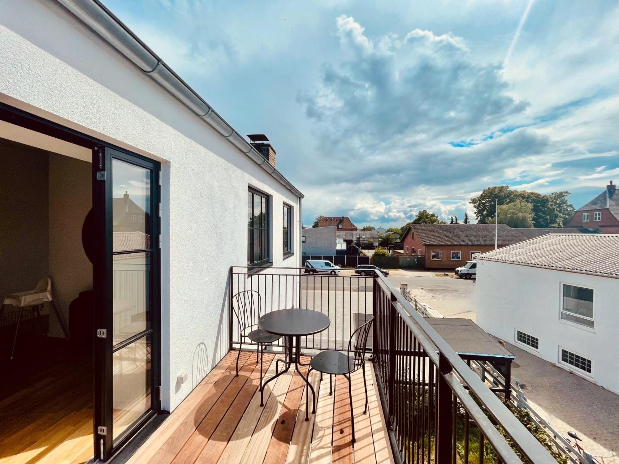 Cozy And Bright Apartments With Private Car Park Copenhagen Exterior photo