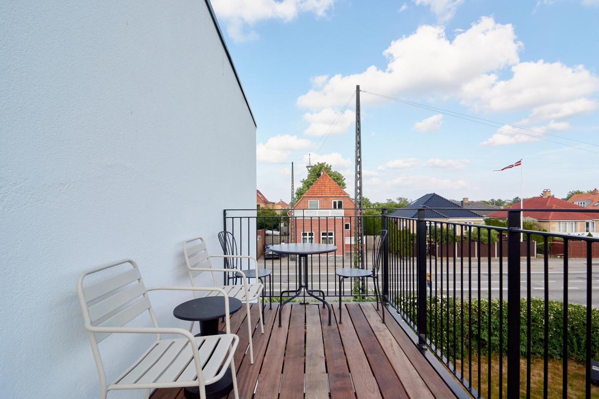 Cozy And Bright Apartments With Private Car Park Copenhagen Exterior photo